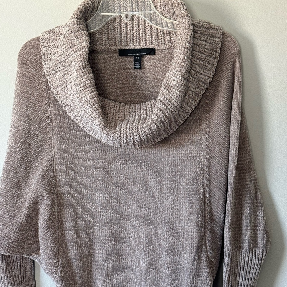 WHBM XS Beige Chenille Batwing Sleeve Cowl Neck Sweater White House Black Market